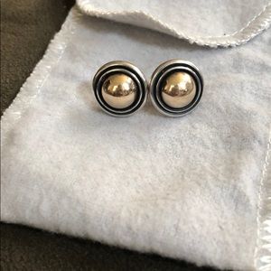 Retired James Avery Round Ear Posts